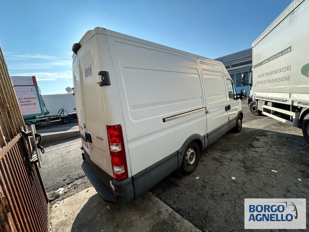 Iveco DAILY 35S15